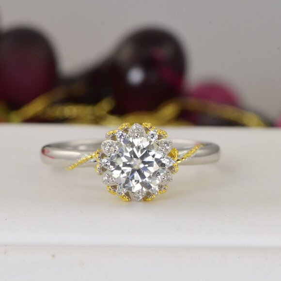 Certified Moissanite Diamond 1CT Solitaire Engagement Ring - Picture 2 of 7